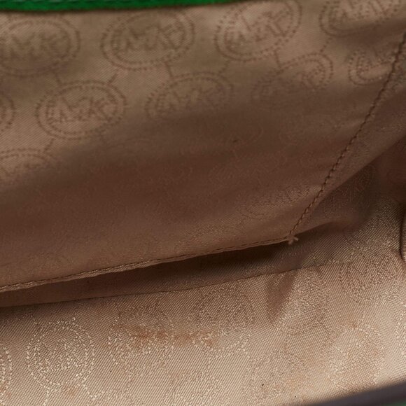 Michael Kors - Green Saffiano Lux Leather Large Selma Tote - Picture 13 of 16